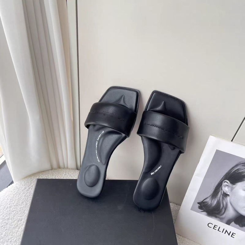 Dawang AW2025 Slip-On σανδάλια άνοιξη-καλοκαίρι, με επίπεδη σόλα, τετράγωνη μύτη, γυναικεία δερμάτινα με μοτίβο τοτέμ