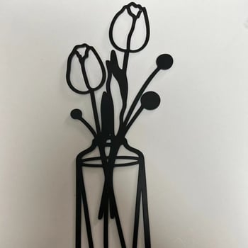 Moderná minimalistická kovová váza na stenu pre vnútornú dekoráciu, železný nástenný ozdobný prvok
