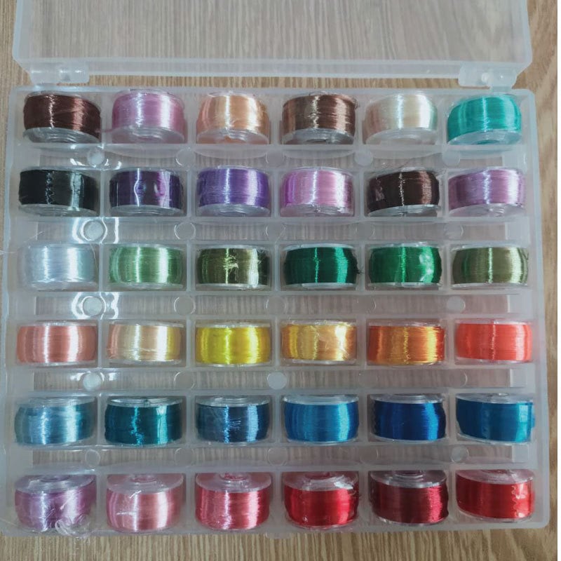 Átlátszó 36 rekeszes bobbin-doboz, 100 darabos készlet, varrótűkhöz és cérnához