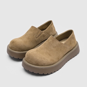 Παπούτσια τύπου Birkenstock με slip-on, αυξημένες φαρδιές σόλες, άνοιξη 2026, μινιμαλιστικά casual παπούτσια