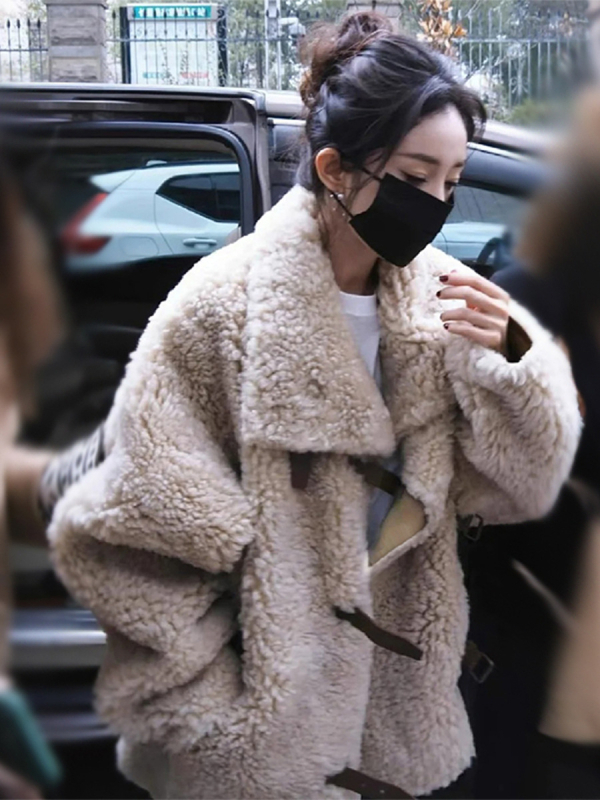 Γυναικείο παλτό από 100% μαλλί και shearling για τον χειμώνα