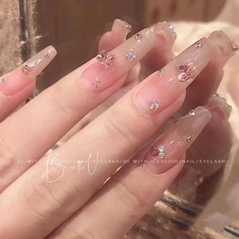 Kónické rhinestones na nechty, krabička s 12 priehradkami, ultra lesklé sklenené kamienky, AB duhové farby, jasná biela, na nechty a DIY šperky