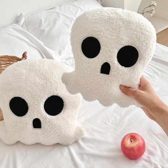 Halloween dekoráció koponyás párna – plüss anyagú kanapé párna