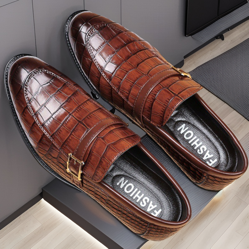 Pantofi de bărbat din PU, stil business casual, model crocodil, stil britano-coreean, vârf ascuțit, mărimi mari