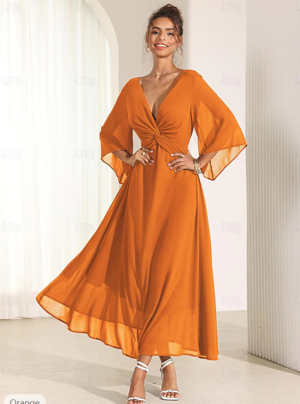 Μακρύ φόρεμα chiffon σε μονόχρωμο χρώμα, V-λαιμό, μανίκια τύπου φτερού