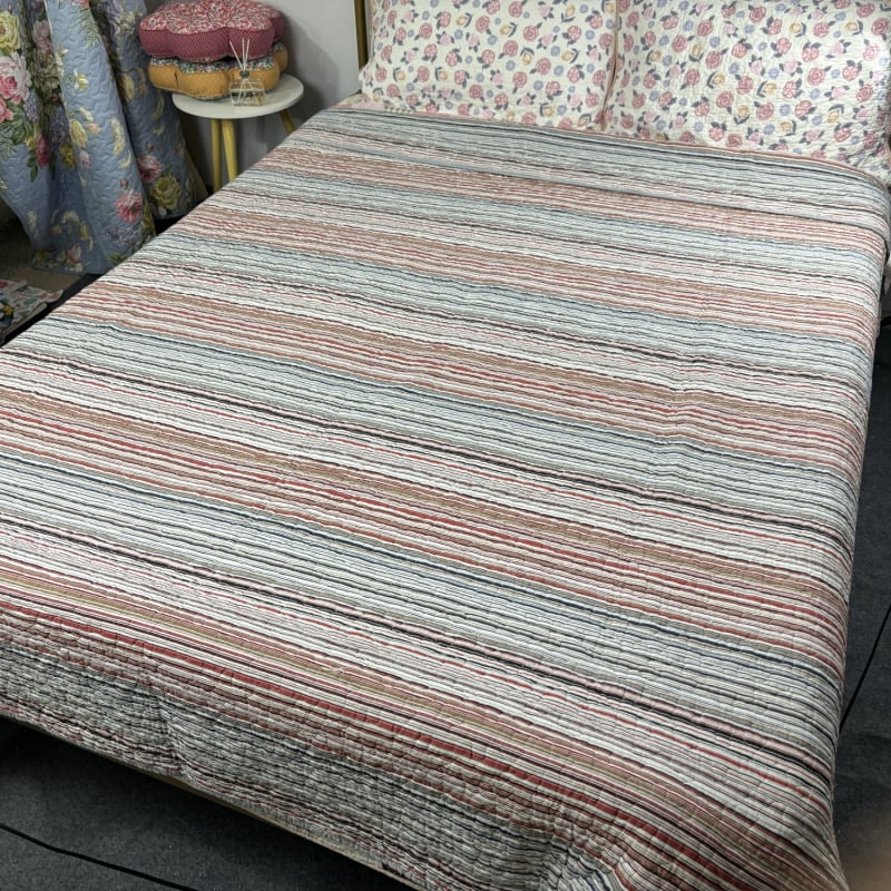 100% bavlnená quiltovaná plachta na posteľ, americký štýl, kvetinový vzor, twill tkanina, moderný minimalistický štýl