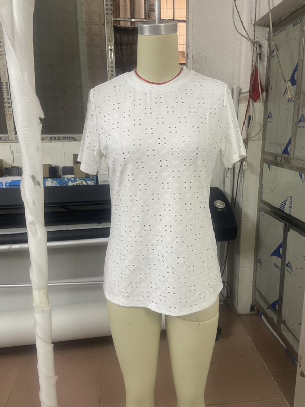 2024 Νέα γυναικεία T‑shirt με Jacquard, πλισέ, στρογγυλή λαιμόκοψη, μονόχρωμο, φρέσκο στυλ
