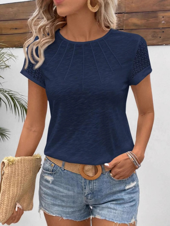 Női egyszínű kerek nyakú T-shirt kivágott panelekkel, 3/4-ös ujjakkal