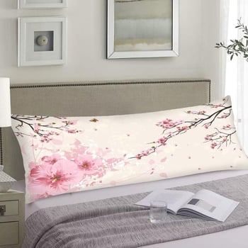Akvarell-stílusú hosszú párnahuzat, rózsaszín sakura virágokkal, cipzárral