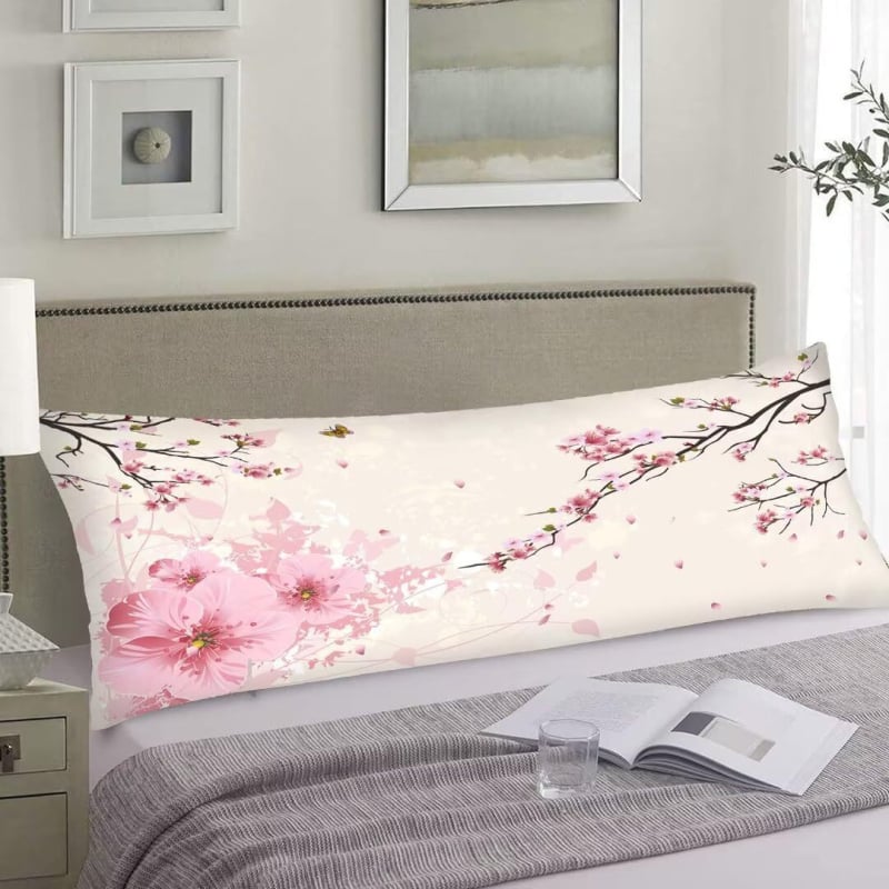 Akvarell-stílusú hosszú párnahuzat, rózsaszín sakura virágokkal, cipzárral