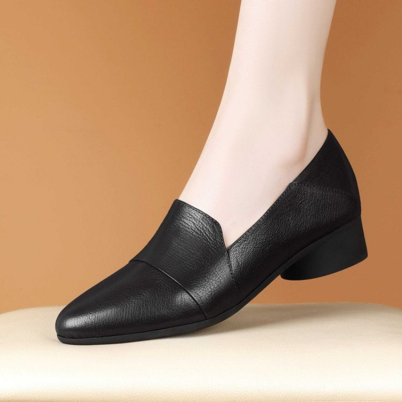 Γυναικεία slip-on επίπεδες παπούτσια με μυτερό δάχτυλο, χαμηλό τακούνι, μαλακό δέρμα και σόλα