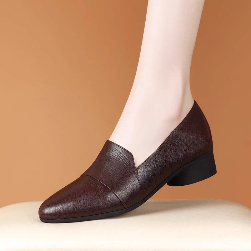 Γυναικεία slip-on επίπεδες παπούτσια με μυτερό δάχτυλο, χαμηλό τακούνι, μαλακό δέρμα και σόλα