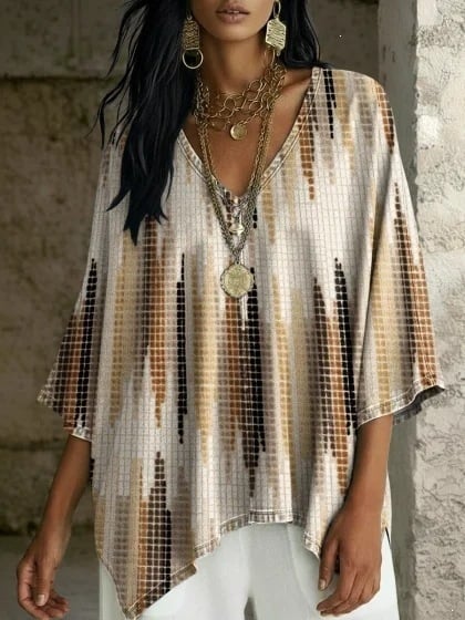 Boho potlač, V výstrih, batwing rukávy, voľný strih, nepravidelný lem