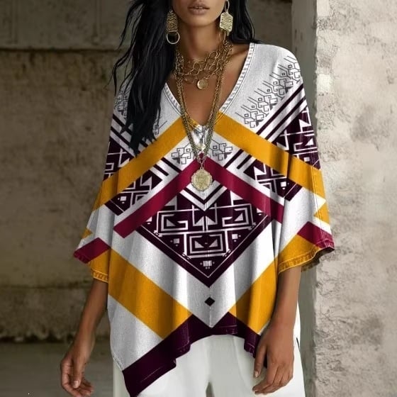 Boho potlač, V výstrih, batwing rukávy, voľný strih, nepravidelný lem