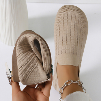 Γυναικείες slip-on με στρογγυλή μύτη, μονόχρωμες, φλατ σόλα, Plus Size, άνοιξη-καλοκαίρι 2025