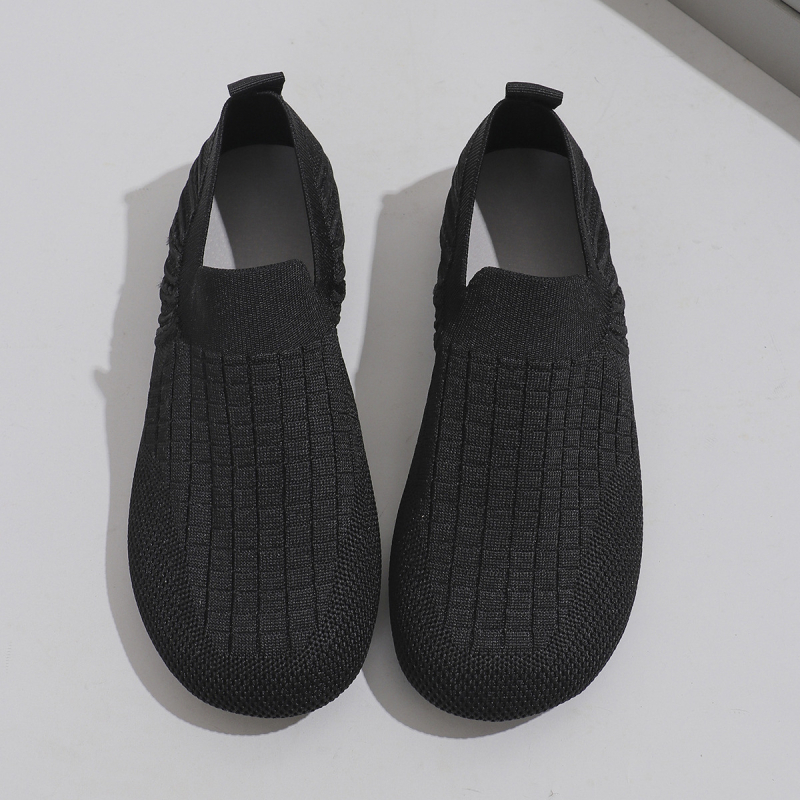 Γυναικείες slip-on με στρογγυλή μύτη, μονόχρωμες, φλατ σόλα, Plus Size, άνοιξη-καλοκαίρι 2025
