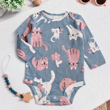 Bavlnený detský overal s dlhými rukávmi, károvaný vzor so zvieratami, unisex