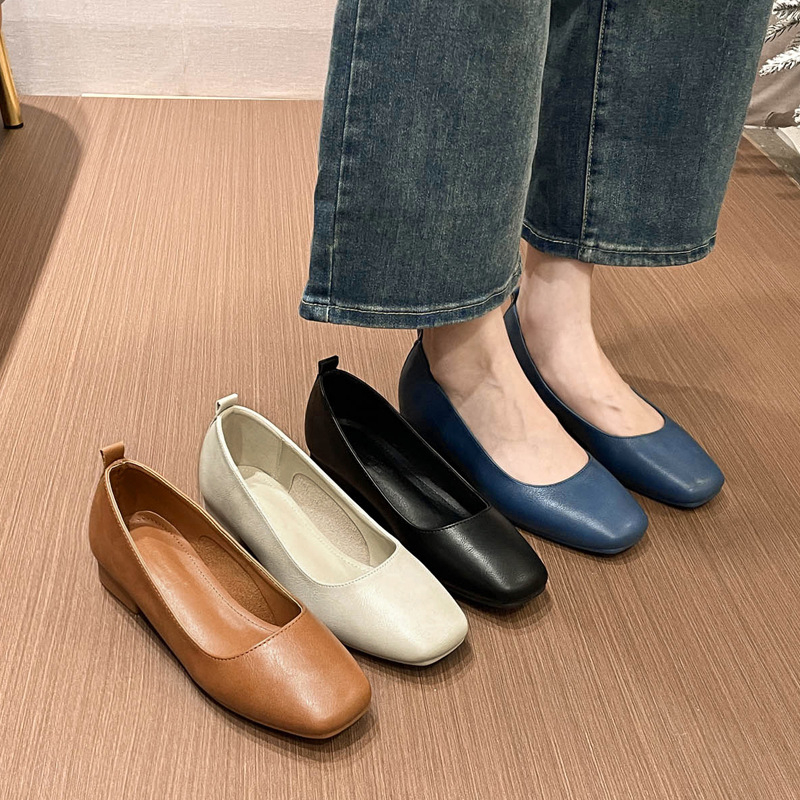 Γυναικεία slip-on παπούτσια με τετράγωνη μύτη και χαμηλό τακούνι, κατάλληλα για καθημερινή και επαγγελματική χρήση, PU επάνω μέρος