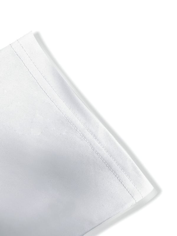 Čiernobiele šaty A‑línie, okrúhly výstrih, krátke rukávy, patchwork detaily, midi dĺžka, milk silk látka, Rui meet, leto 2025