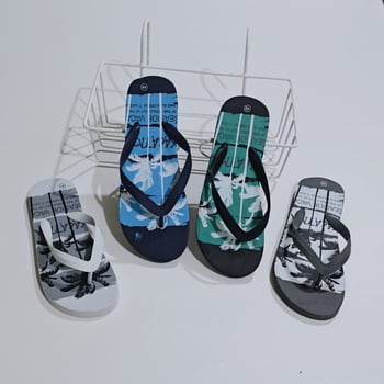Férfi nyári kültéri csúszásmentes flip-flop papucs, puha talppal, kényelmes és könnyű strandcipő