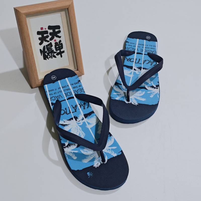 Férfi nyári kültéri csúszásmentes flip-flop papucs, puha talppal, kényelmes és könnyű strandcipő