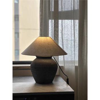 Wabi-sabi keramická stolná lampa s drevenou základňou, retro nočná lampa do obývačky, pracovne alebo spálne