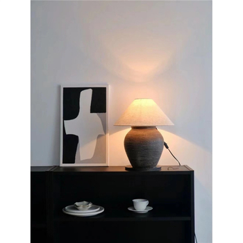 Wabi-sabi keramická stolná lampa s drevenou základňou, retro nočná lampa do obývačky, pracovne alebo spálne