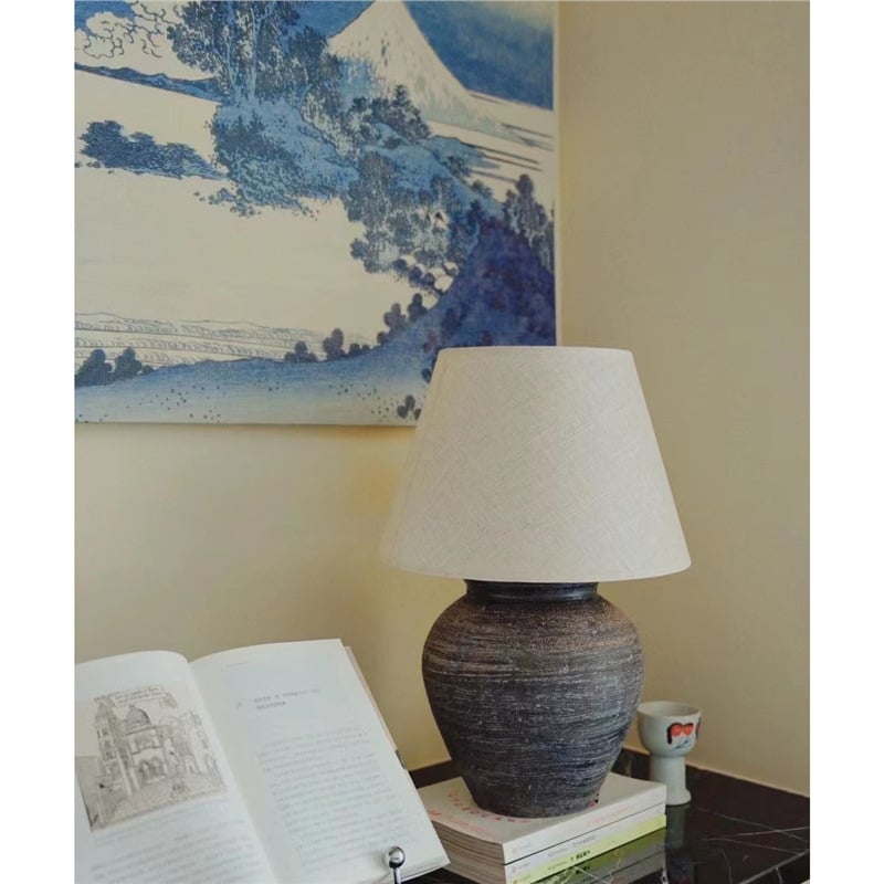 Wabi-sabi keramická stolná lampa s drevenou základňou, retro nočná lampa do obývačky, pracovne alebo spálne