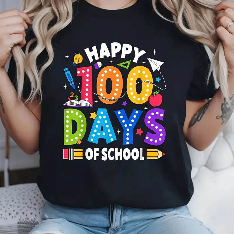 Γυναικεία γραφική μπλούζα 'Happy 100 Days of' – κοντό μανίκι