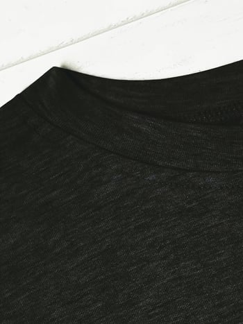 Γυναικεία καθημερινή κοντομάνικη μπλούζα με στρογγυλή λαιμόκοψη, μοτίβο αλεπούς και λουλουδιών - ζωικό θέμα, έντονο πορτοκαλί