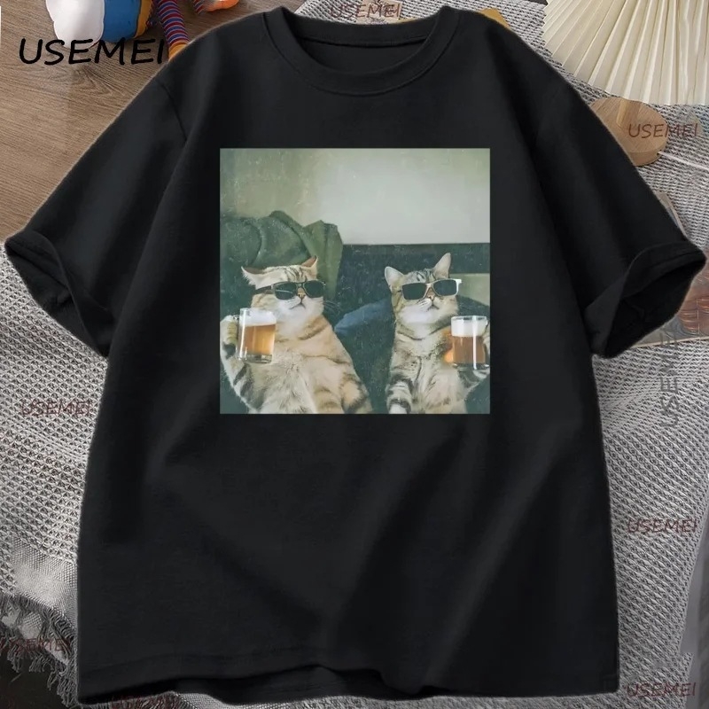 Αστεία Κούλ Γάτα Πίνει Μπύρα T-shirt, Χαλαρή Κοντό Μανίκι, Με Στρογγυλό Λαιμό