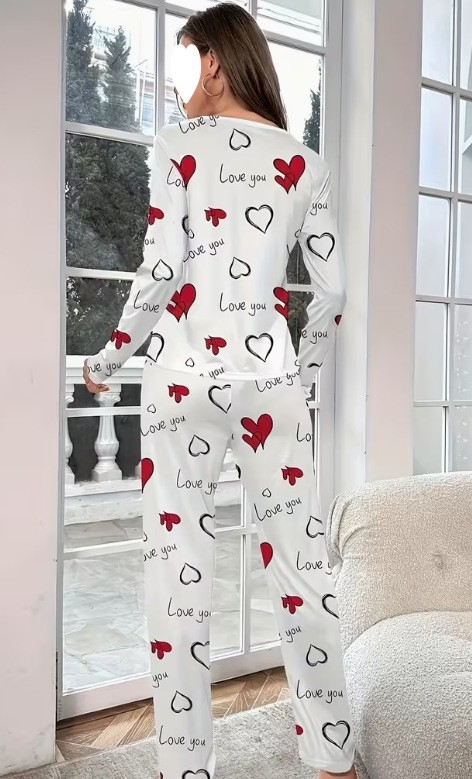 Set de pijamale pentru femei cu imprimeu inimă — top cu mânecă lungă și pantaloni lungi, confortabil pentru casă