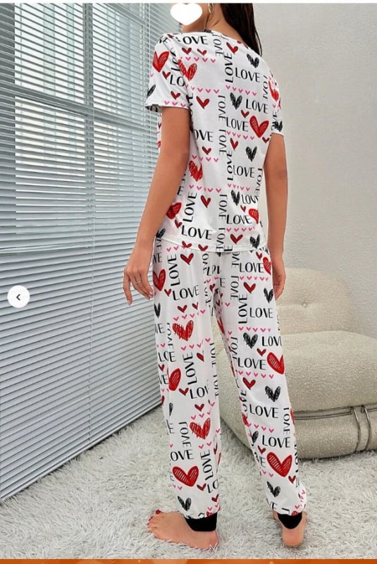 Set de pijamale pentru femei cu imprimeu inimă — top cu mânecă lungă și pantaloni lungi, confortabil pentru casă
