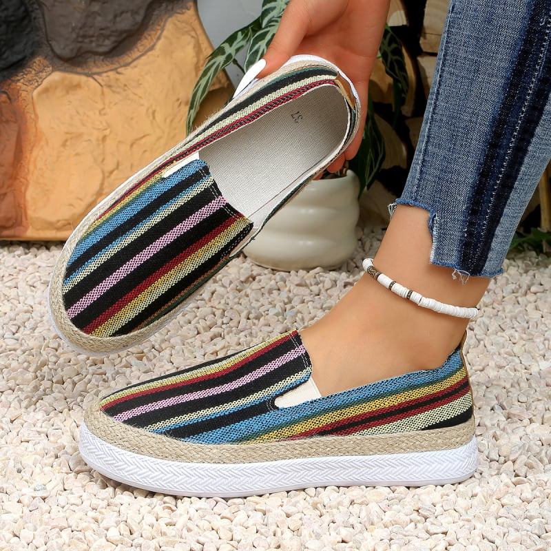 Szalmás talpú halászcipő, légáteresztő slip-on, szivárvány csíkokkal