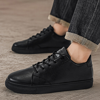 Ανδρικά λευκά sneakers, Άνοιξη 2026, Κορεατικού στυλ, ελαφριά και ευέλικτα καθημερινά παπούτσια
