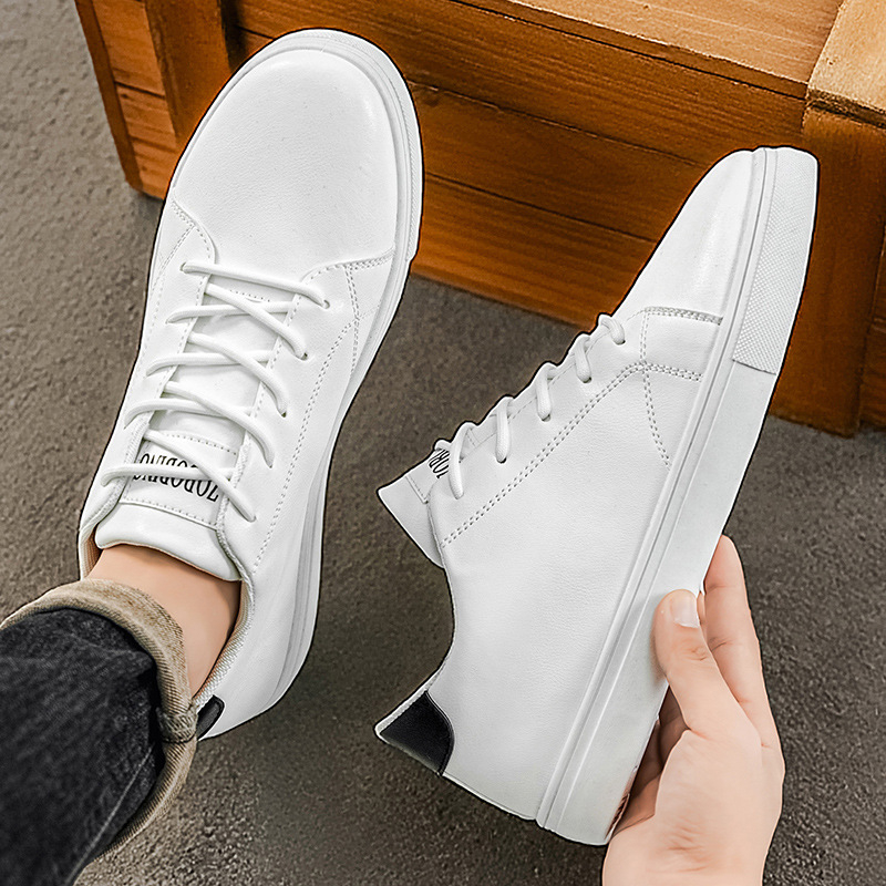 Ανδρικά λευκά sneakers, Άνοιξη 2026, Κορεατικού στυλ, ελαφριά και ευέλικτα καθημερινά παπούτσια