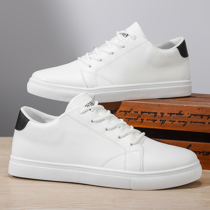 Ανδρικά λευκά sneakers, Άνοιξη 2026, Κορεατικού στυλ, ελαφριά και ευέλικτα καθημερινά παπούτσια