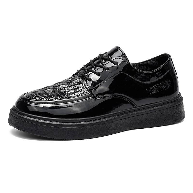Pantofi casual din piele pentru bărbați, respirabili și comozi, design simplu și modern, glezna joasă, talpă groasă, PU partea superioară, PVC talpă, model gravat în formă de aripă