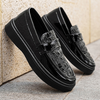 Pantofi din piele pentru bărbați, primăvara 2026, stil business casual, vârf rotund, respirabili și ușori, anti-alunecare, toc mediu 3–5 cm, talpă PVC, branț EVA