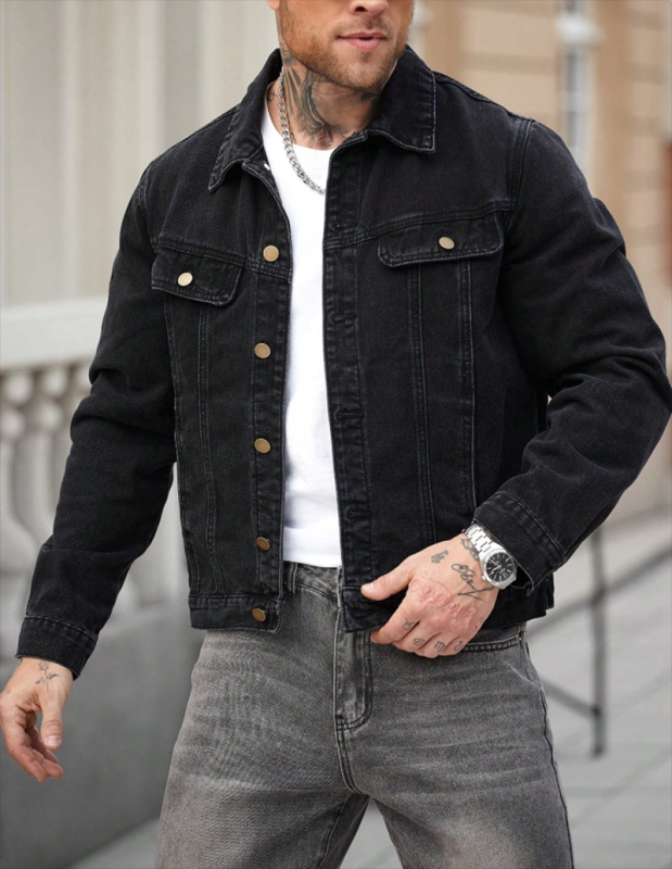 Fekete férfi denim dzseki – klasszikus, laza stílus, európai/amerikai minimalist megjelenés