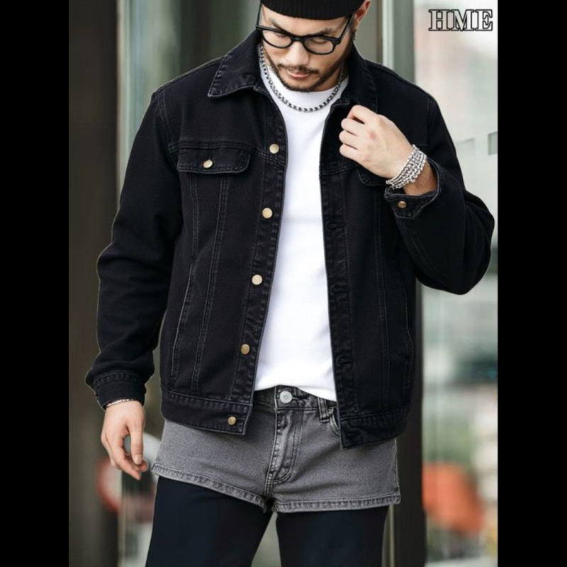 Fekete férfi denim dzseki – klasszikus, laza stílus, európai/amerikai minimalist megjelenés