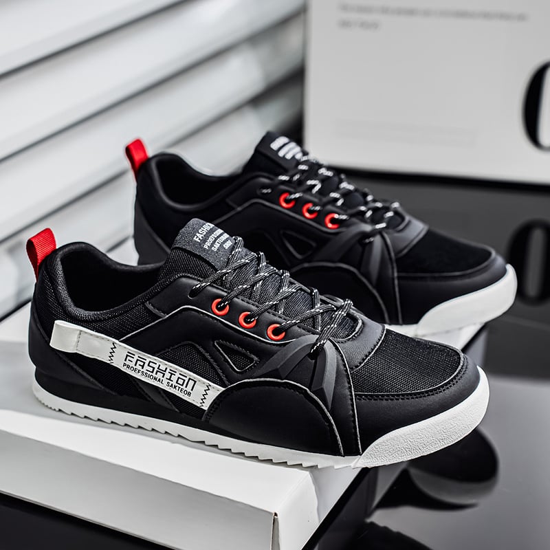 Férfiaknak szóló casual retro sneaker, lélegző és kényelmes puha talppal, széles méretválasztékban, mindennapi viseletre alkalmas skate-stílusú lábbeli.