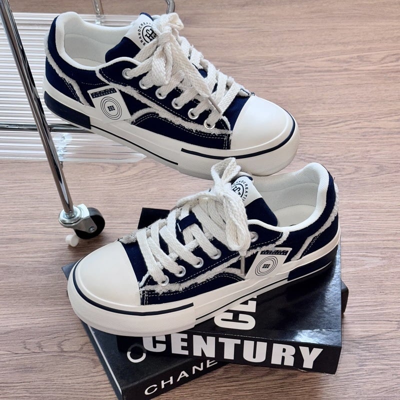 Férfi fehér vászon sneaker bolyhos béléssel, 2025 ősz, új modell, Wu Jianhao inspiráció, sokoldalú alacsony szárú cipő lace-up