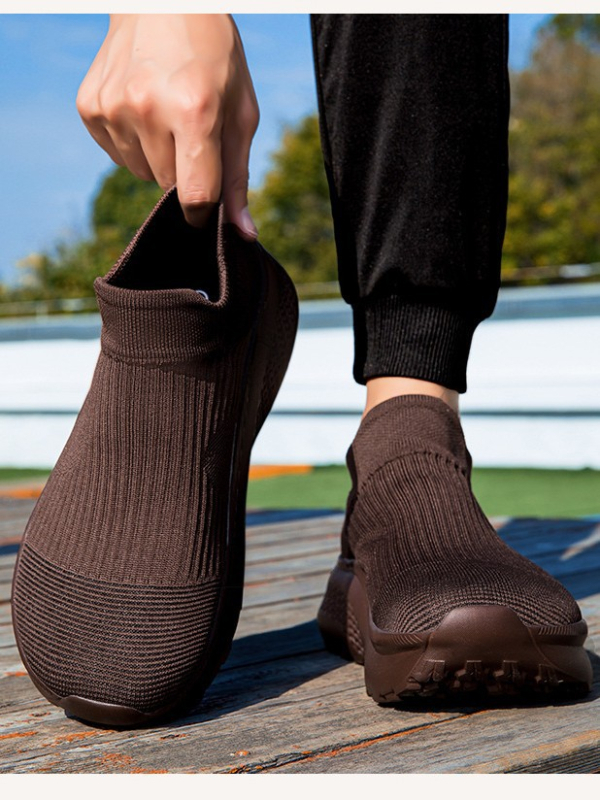 2026 Flyknit tenisice, udobne svakodnevne tenisice, sock sneakers stil, slip-on, unisex