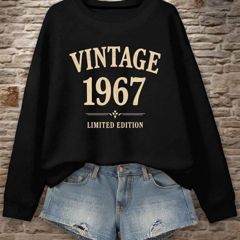1967-es klasszikus — mintázatú limitált kiadású kapucnis pulóver