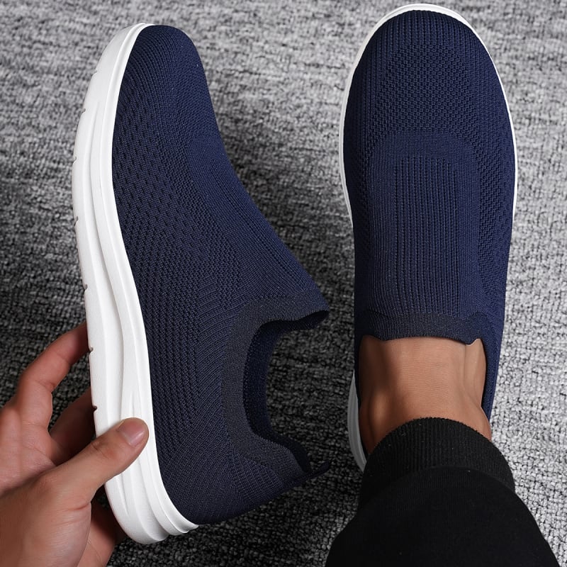 Férfi légáteresztő mesh futócipő slip-on, nyárra, nagyméretű