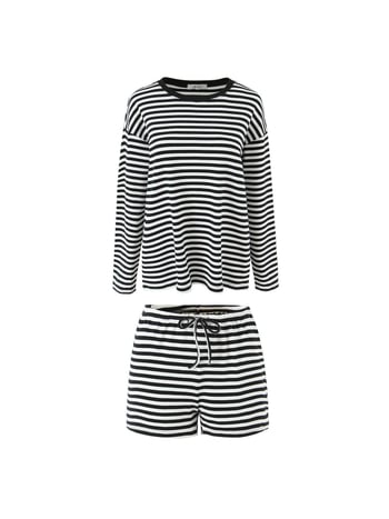 Set feminin în stil american retro, cu blocuri de culoare și dungi: tricou lejer tip T și șorturi cu talie înaltă, croi larg