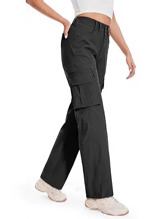 Ženske casual hlače ravnog kroja, jedne boje, opuštenog krojenja, cargo stil rada