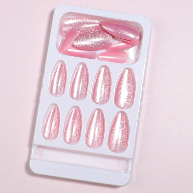 24-komadni set ružičastih perlastih cat-eye noktiju za lijepljenje, jak cat-eye efekt, karirani uzorak