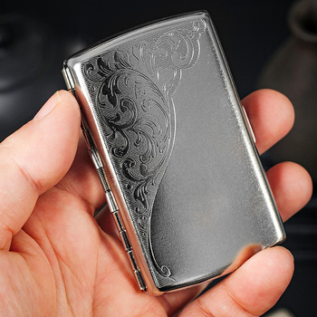 Carcasă metalică gravată pentru țigări, pentru 12 țigări, elegantă, compactă și portabilă, design masculin creativ cu suport pentru țigări